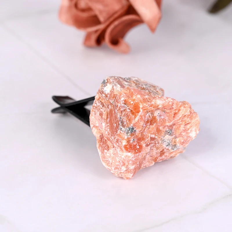 Bow Vent Clips, Natural Crystal Bow Car Diffuser Vent Clip tumble stones Bow Car Interior Decor Bling Car Accessories for Girls