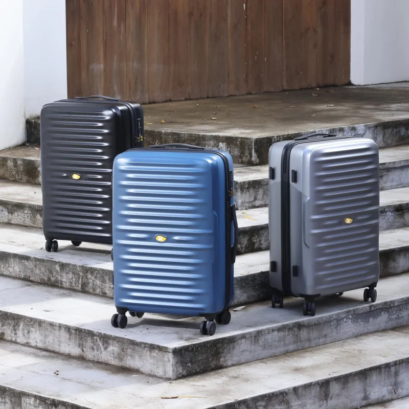 Factory wholesale PC unisex carry-on large capacity luggage with wheels travel suitcase 3 piece trolley luggage set