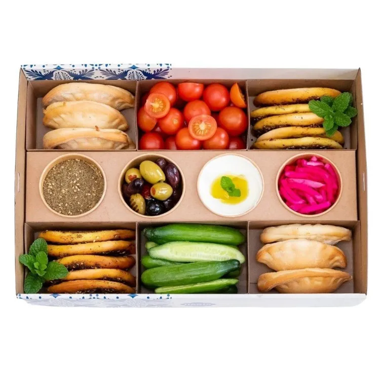 Eco Disposable Takeaway Kids Lunch Versatile Catering Board Cake Snack Box Packaging Transparent Lid Breakfast Dessert Bento Box