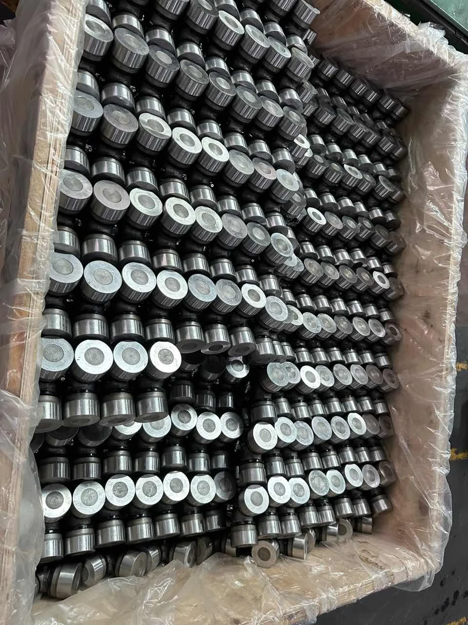 customized non-standard SWC100 38*83 mm 45*101mm universal joint  with cross needle bearing