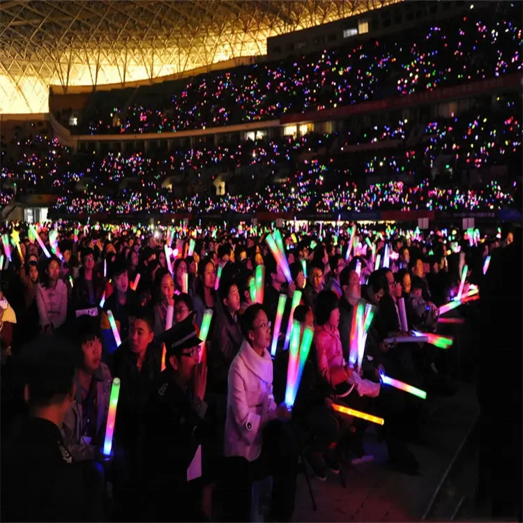 2023 New LED Foam Sticks Flashing Glow Batons Cheer Tube for Wedding Kids Birthday Party Decorations Christmas Halloween Props