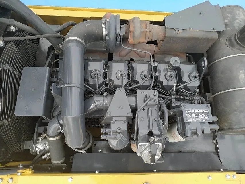 Экскаватор KOMATSU 450b двигатель Kawasaki Cummins по низкой цене японский экскаватор 45 тонн