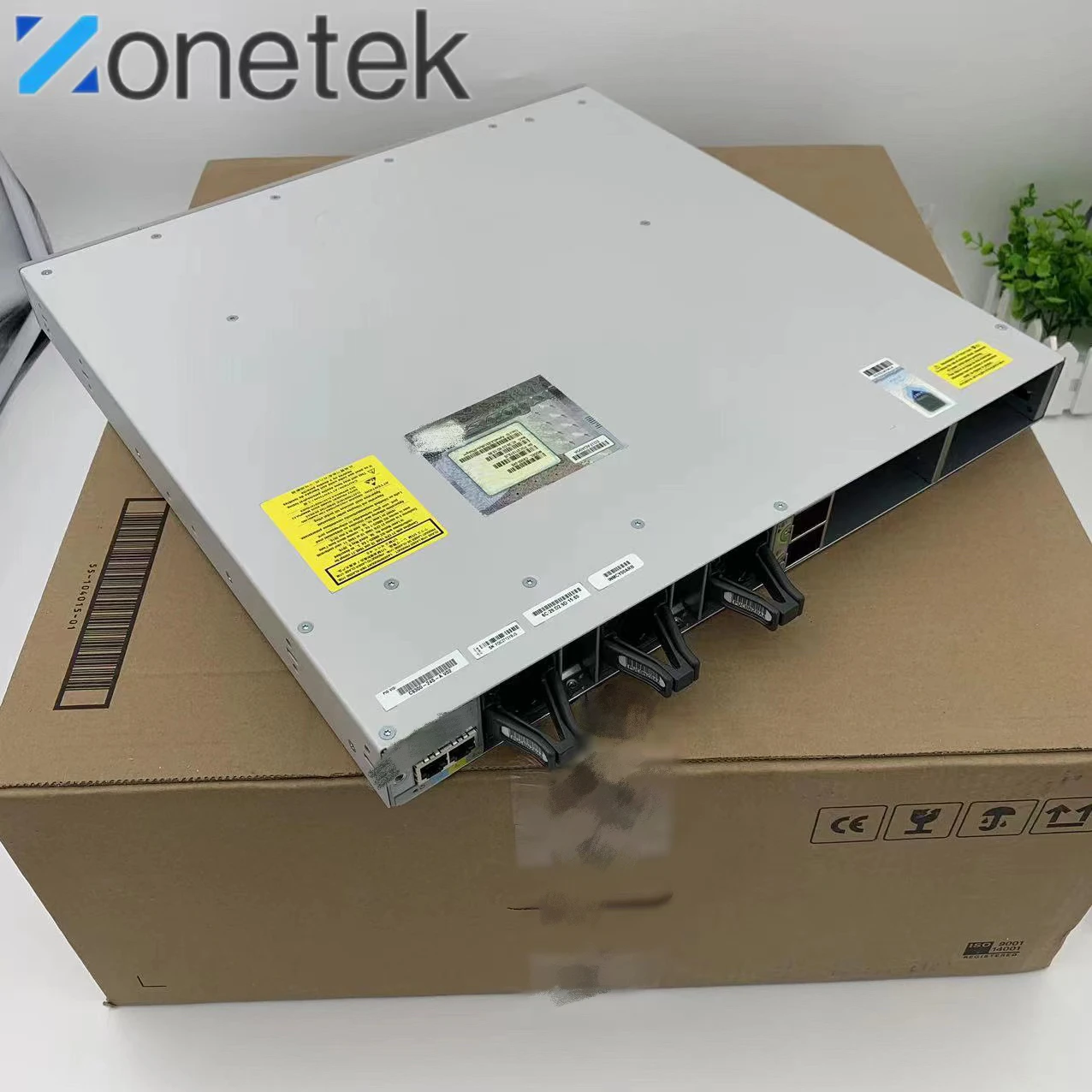 NIB C9300X Series Network Switch C9300X-12Y-A 12-port 25G/10G/1G SFP28 With Modular Uplinks Ready To Ship