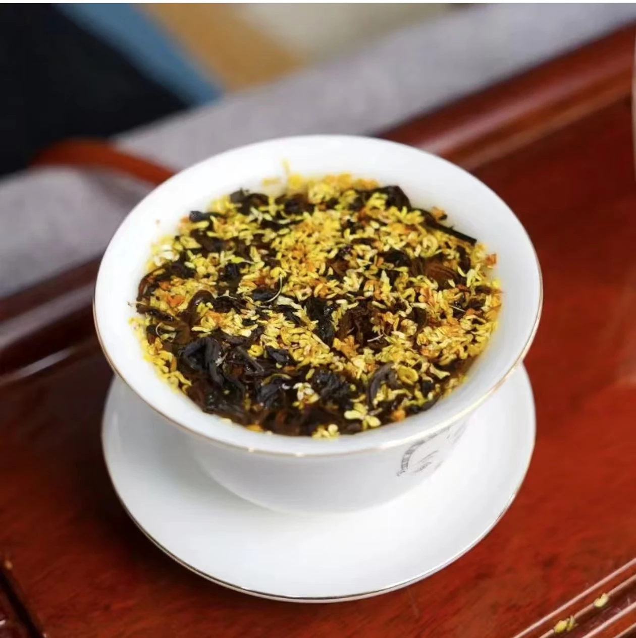 Factory Direct Osmanthus Oolong Tea Health-Enhancing Slimming Flower Tea in Triangle Box Packaging Supports OEM