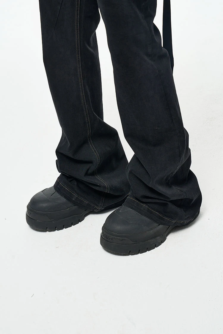 Custom label drop ship stock street wear stock baggy jeans manufacturer men black painted stacked flared  denim jeans