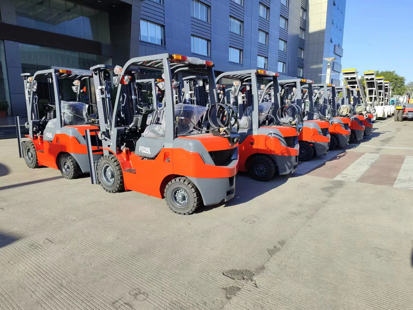 Propane forklift Nissan engine LPG Gas Fuel Fork lift 3-6 m lifting height 2.5 3 3.5 ton LPG forklift truck