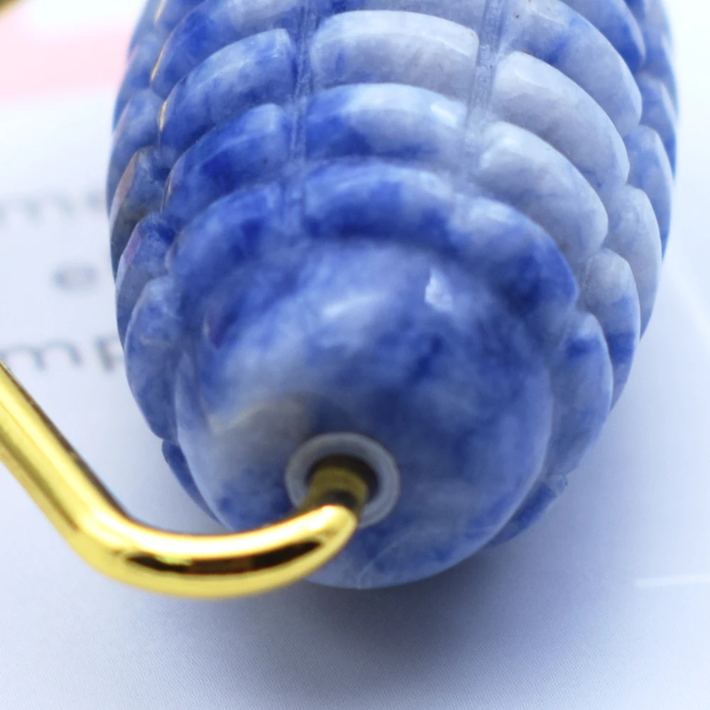 Customized single head dace real venus eye ridged roller and jade roller set with box spikes original massage steps facial tube