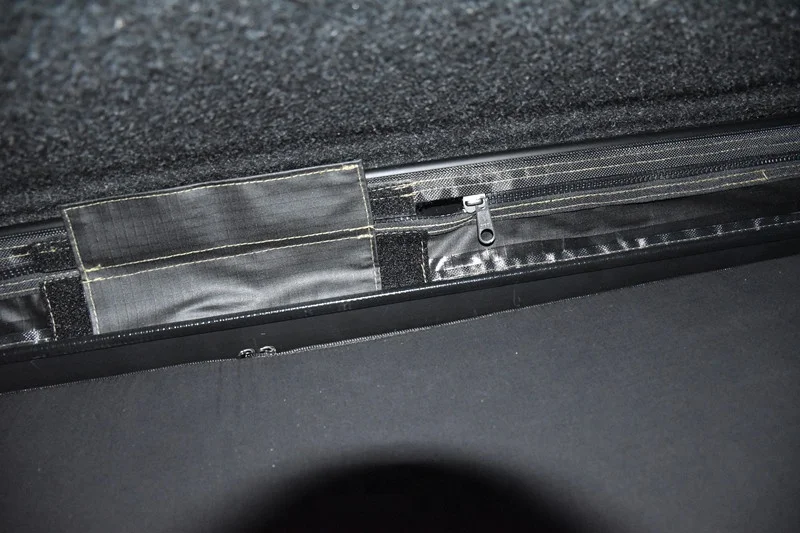 Overland Triangle Camping rooftop tent Aluminum Clam Hard shell Roof Top Tent