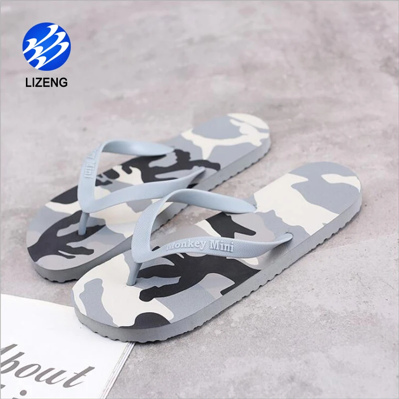
Rubber Sole PVC Flat Feature Man Slippers With Graphic Printed 