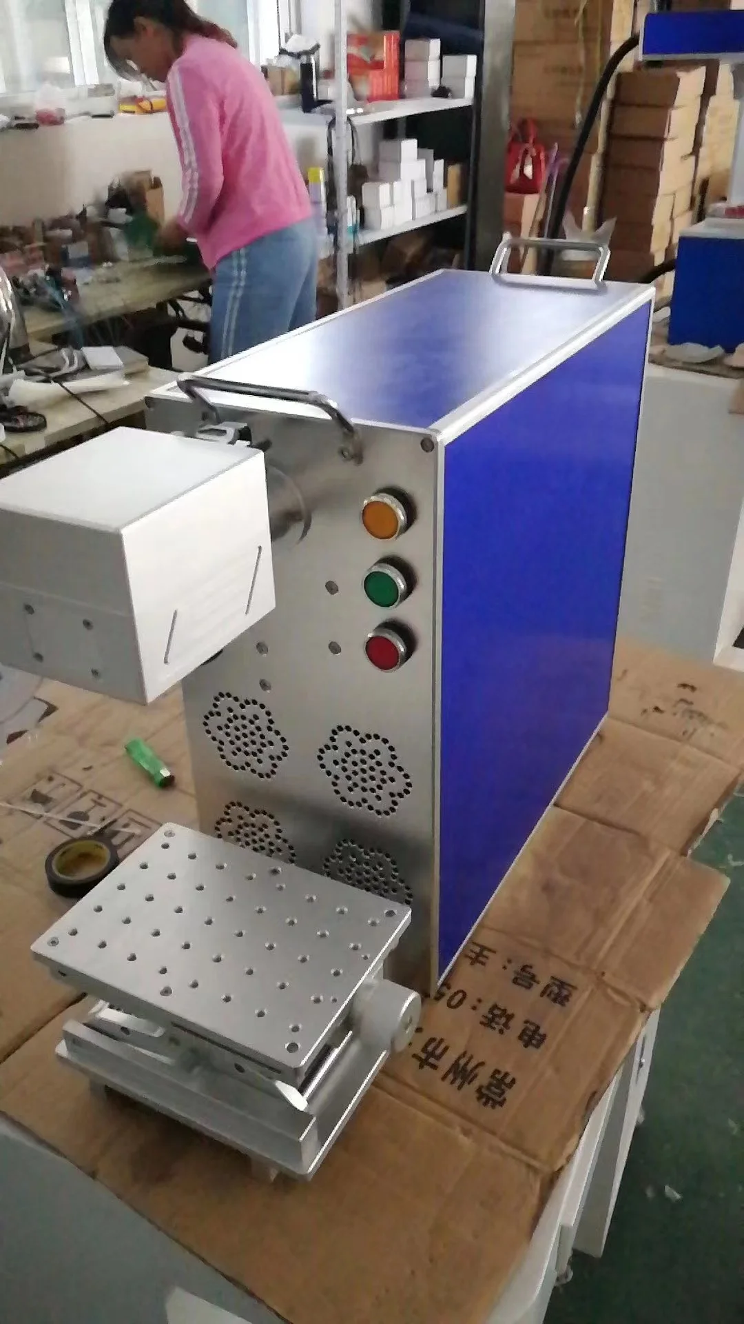 mini size fiber laser marking machine 20 watt 30w metal marker high precision laser marker