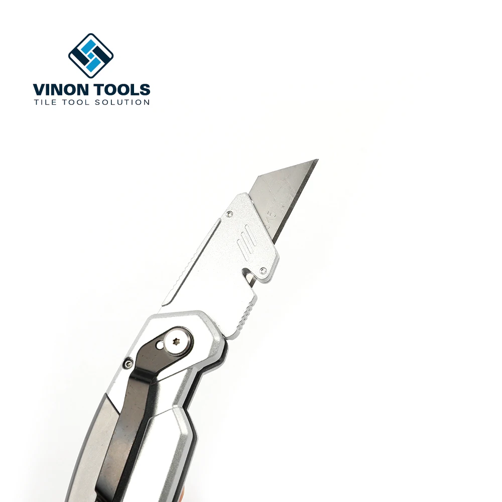 Silver multifuction retractable mini small fold out utility folding knife with simple screwdriver