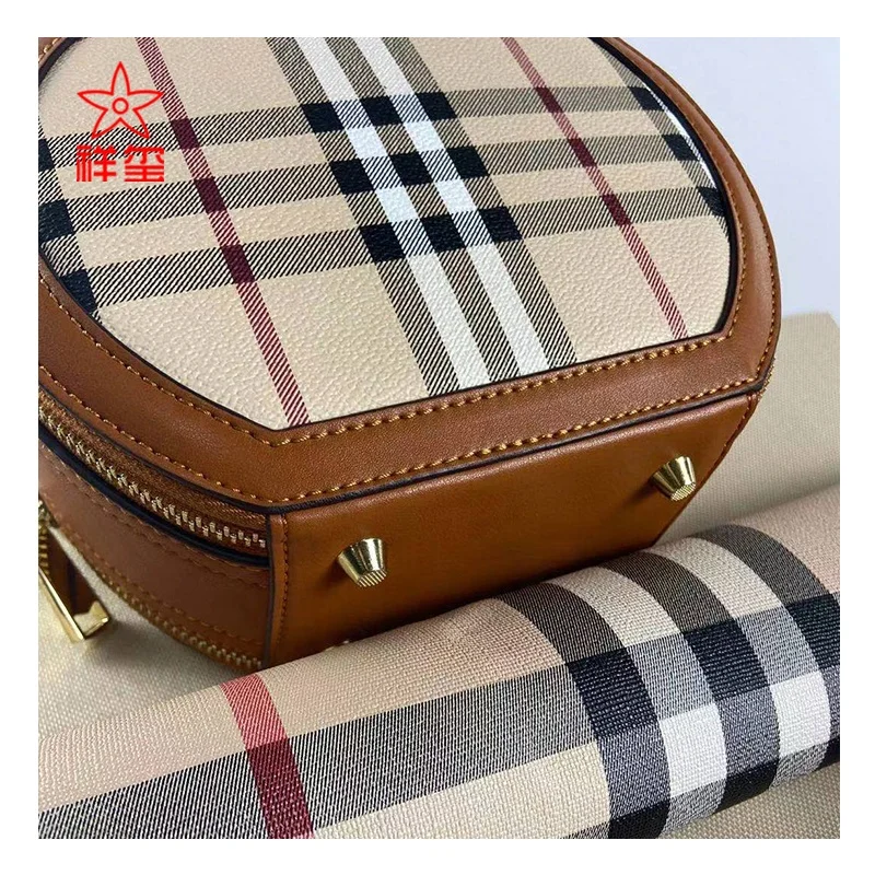 Print Leather Check Design PVC Synthetic Leather Woven Backing for Bag and Cosmetic Case