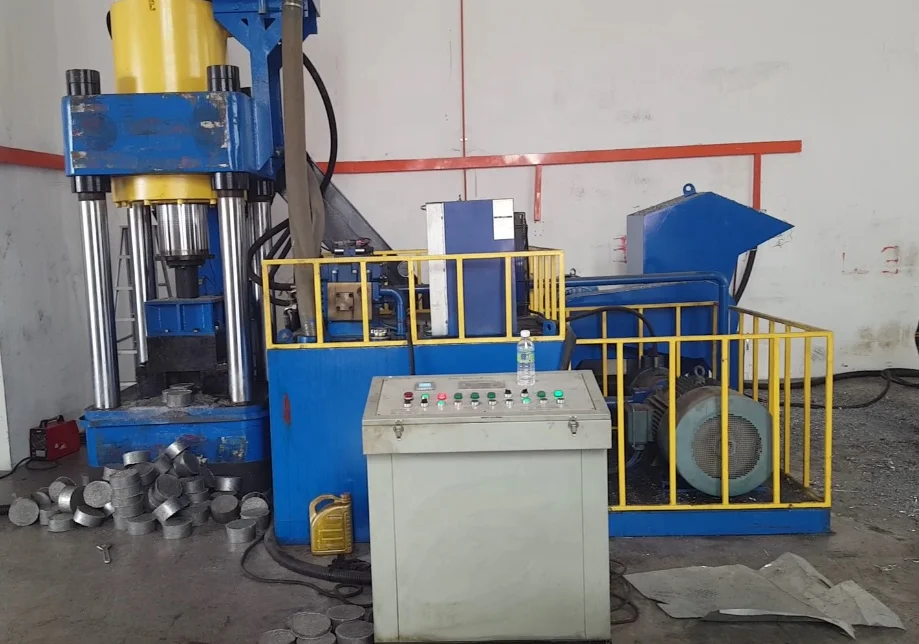 Scrap Metal Chips Briquetting Press Machine