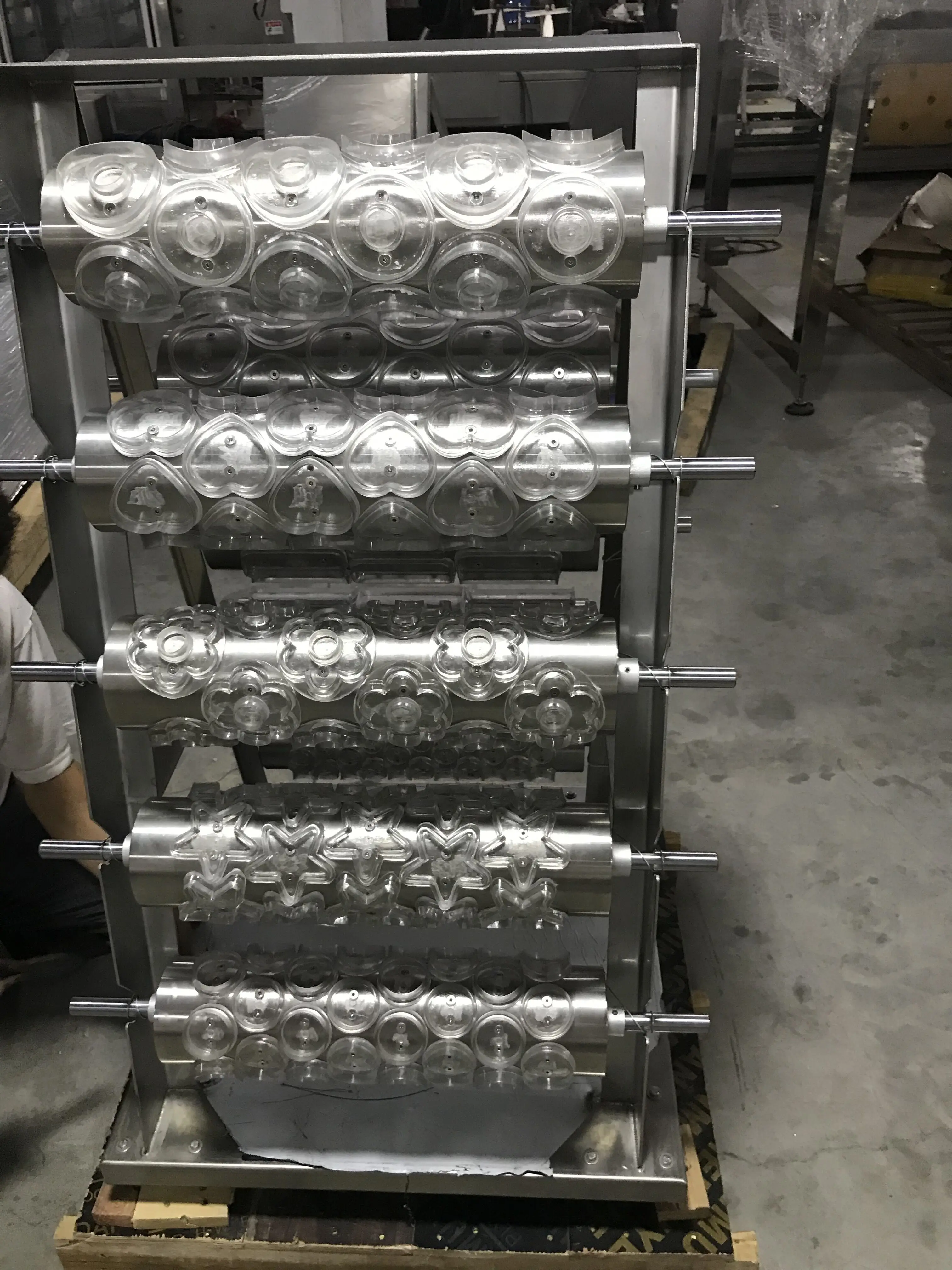 High Quality Automatic Yeast Raised Donut Cutter Machine with CE