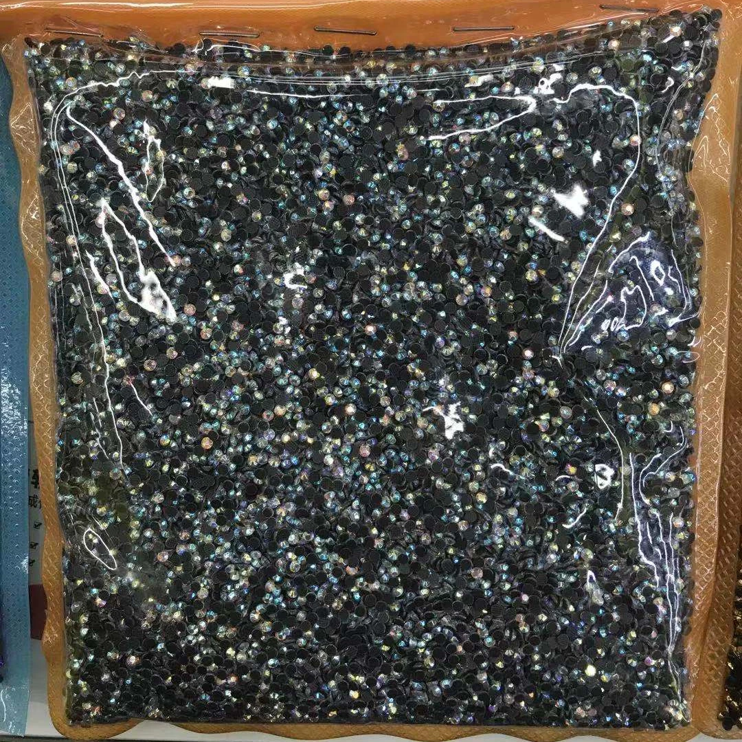Hotselling good and cheap price selling glass hotfix rhinestone kg packing selling for garment