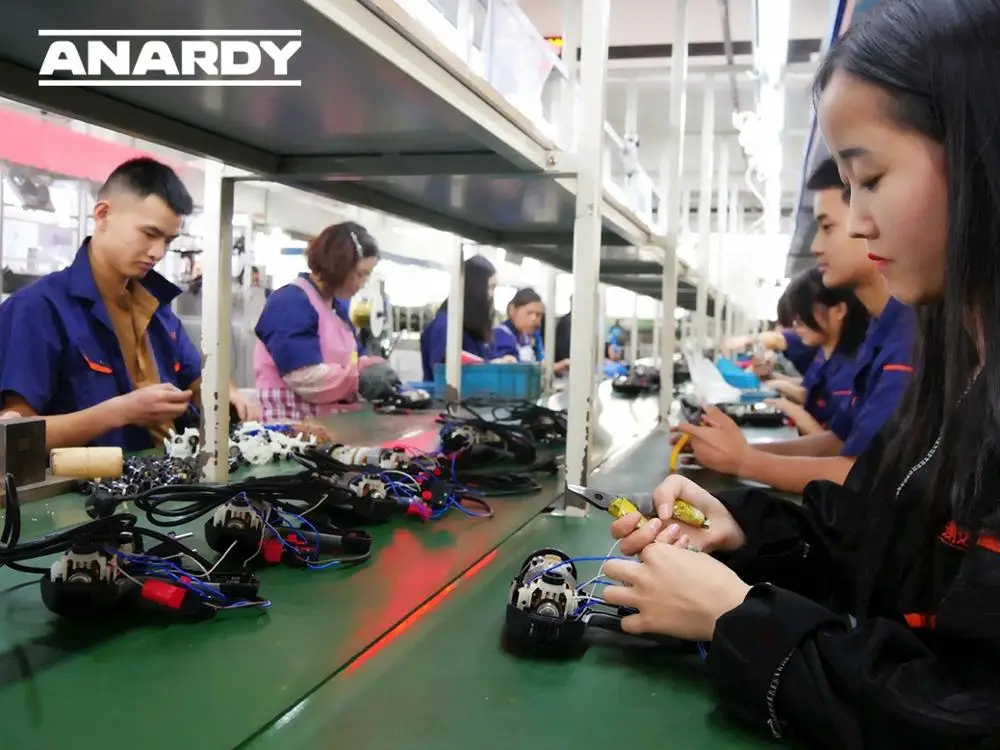 Factory Directly Wholesale 710w 13mm Cordless Crown Impact Drill Set