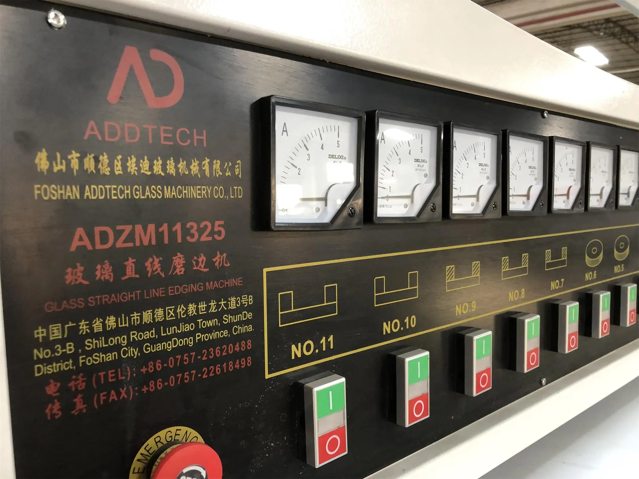 Full automatic edge polisher 11 Spindles Glass straight line edging machine with felt wheels