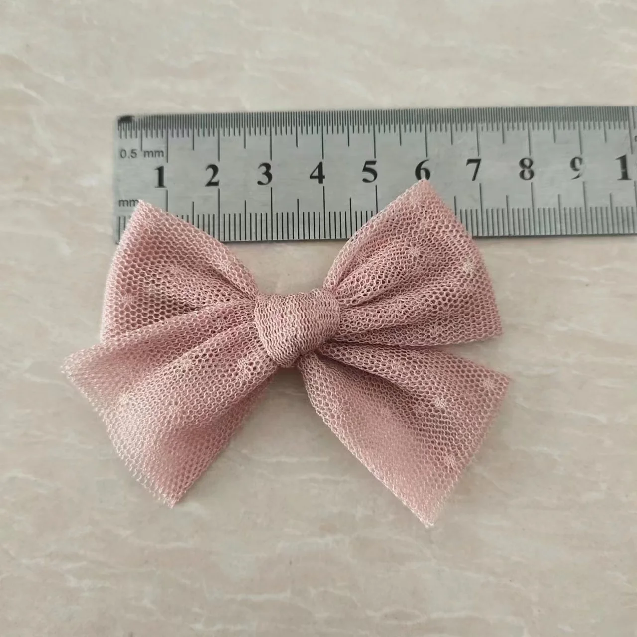 new design mesh cute baby hair bow,soft dot mesh toddler hair clip,bow mesh clip for girls