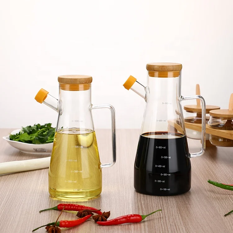 Eco-friendly kitchen glass cooking olive oil bottle with bamboo lid and handle