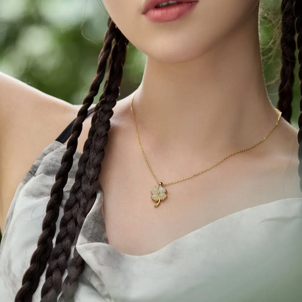 S925 Sterling Silver 18K Gold-Plated Hotan Jasper Fine Exquisite Lucky Four Leaf Clover Clover Pendant Necklaces For Women Lady