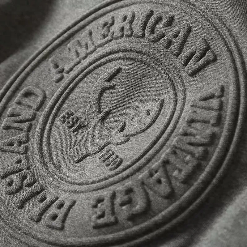 CUICHANG High Quality 100% Cotton Sweatshirts Wholesale Custom Logo Crew Neck Pullover 3D Embossed Sweatshirt