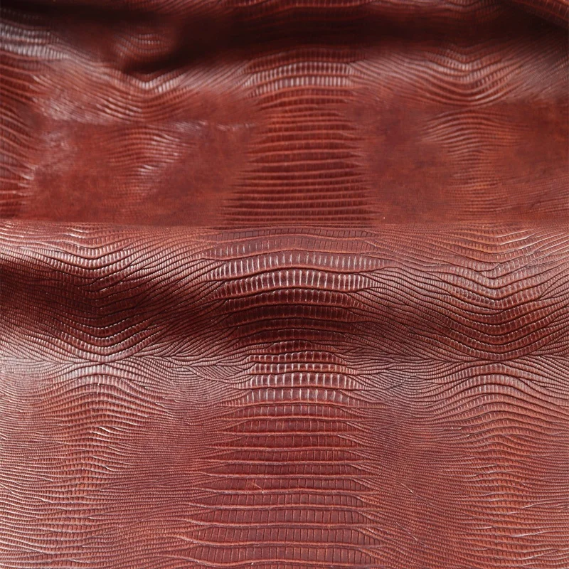 cow leather in lizard pattern for handbag and handicraft in genuine leather
