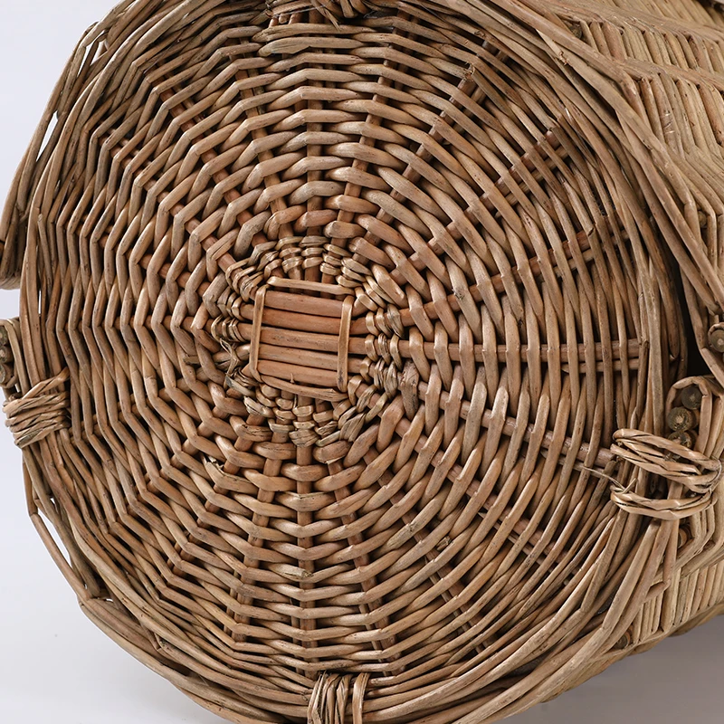 Open Weave Optima Picnic Woven Basket Craft For 6 Person