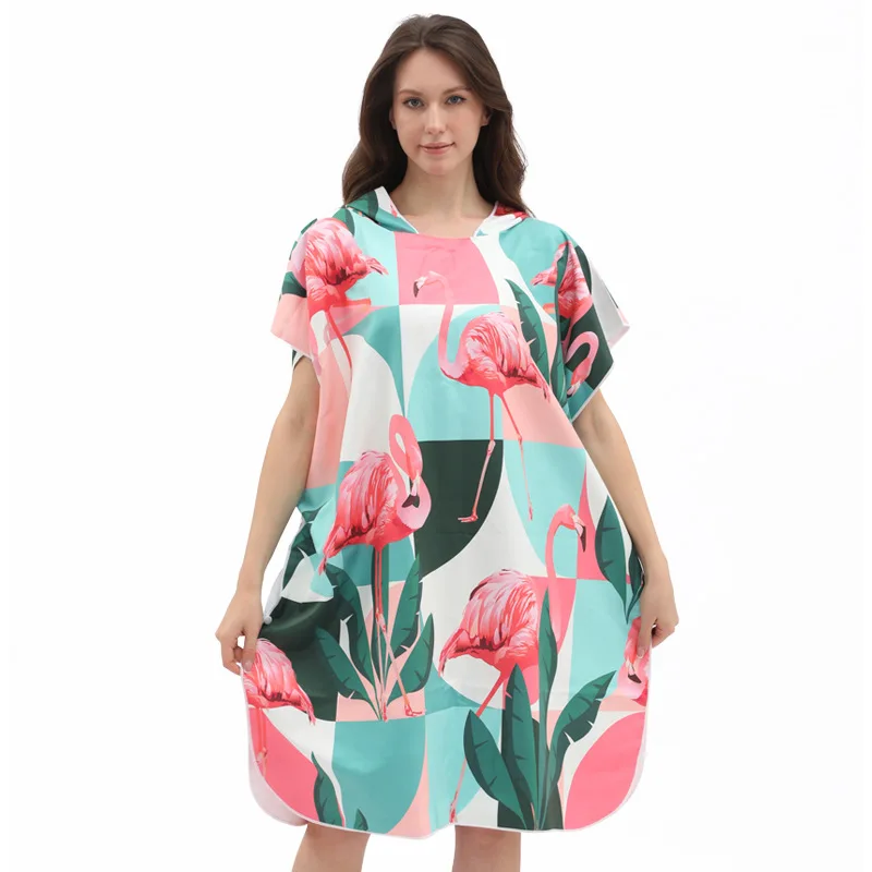 Heenlong Manufacturer Customized Sustainable Sublimation Quick Dry Microfiber Poncho Beach Towel for Kids or Adults