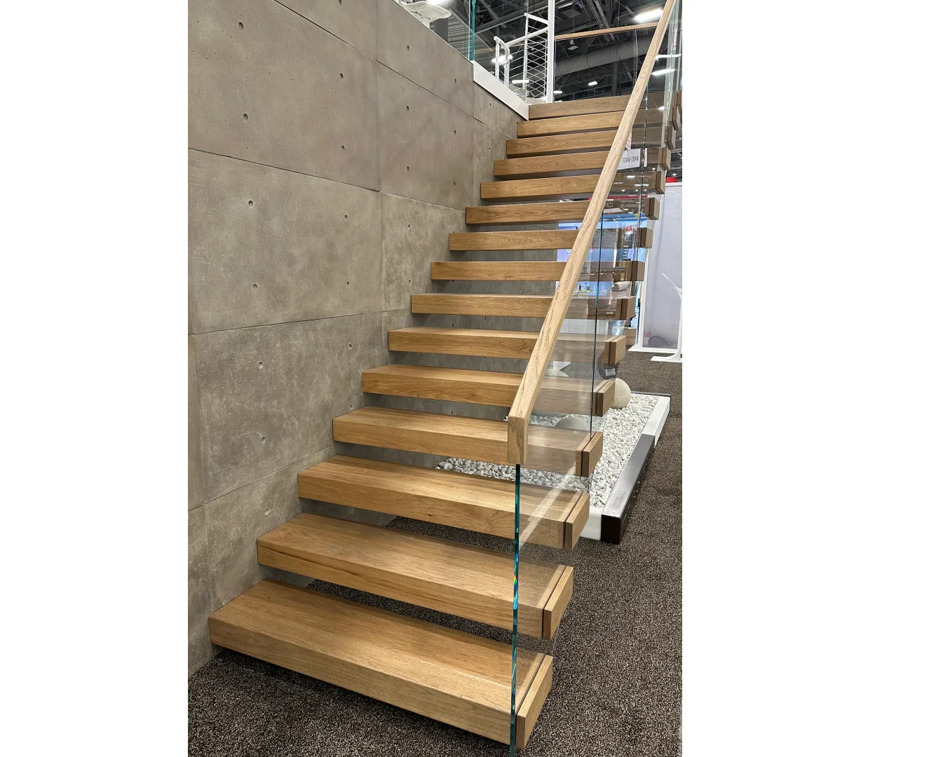 Floating Stairs Custom Classical Interior Staircase Steel Stair Decorative Design Modern Indoor Stairs with Led Wood Tread