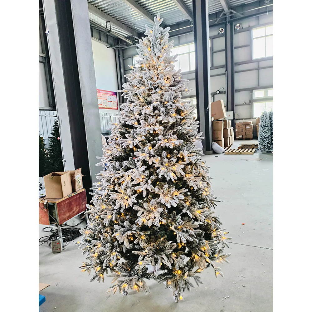 Luxury 8ft 240CM Flocked Artificial Christmas Tree Warm LED Indoor Outdoor Snow Effect Christmas Tree