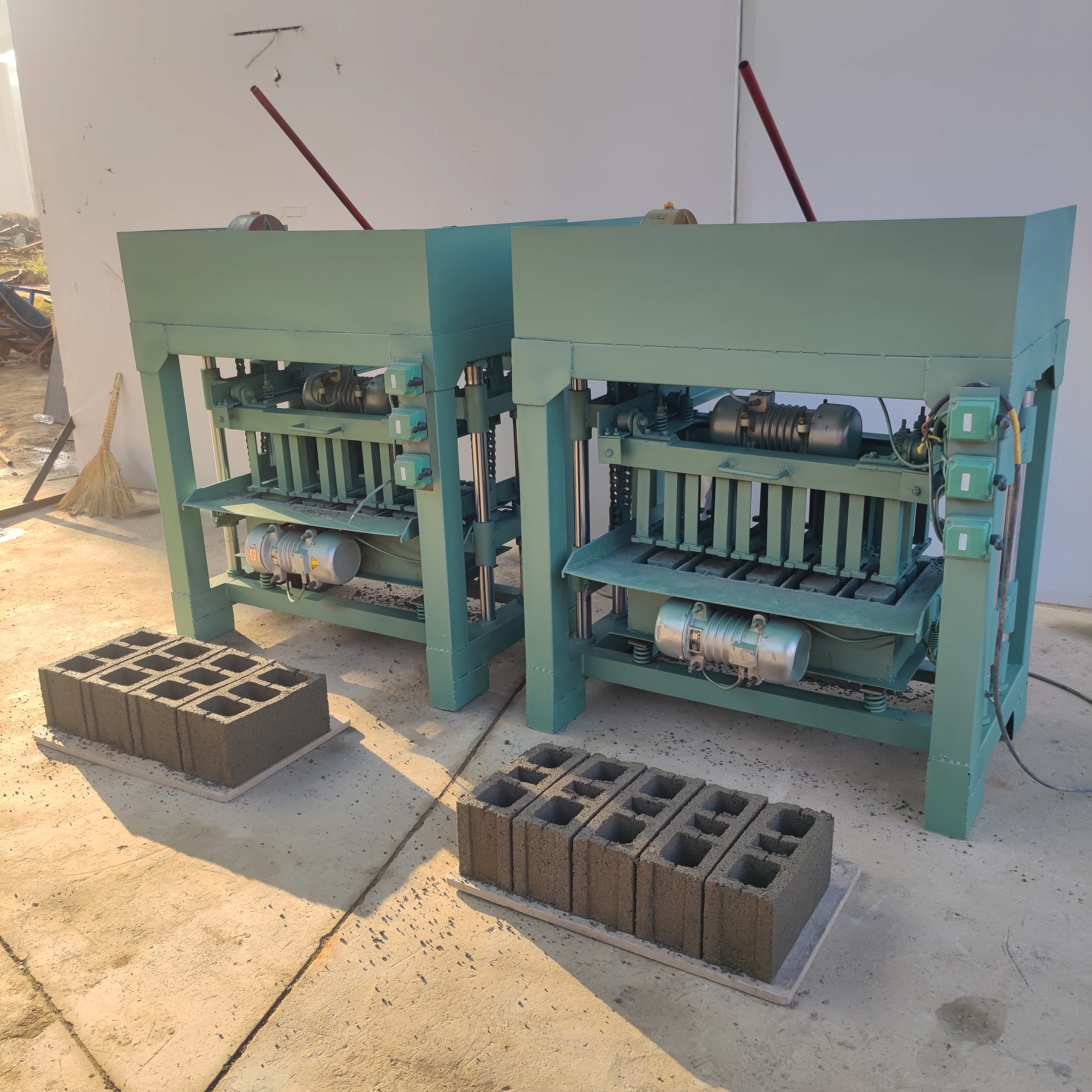 Hand Press Clay Brick Making Machinery Small Brick Machine Making Automatic