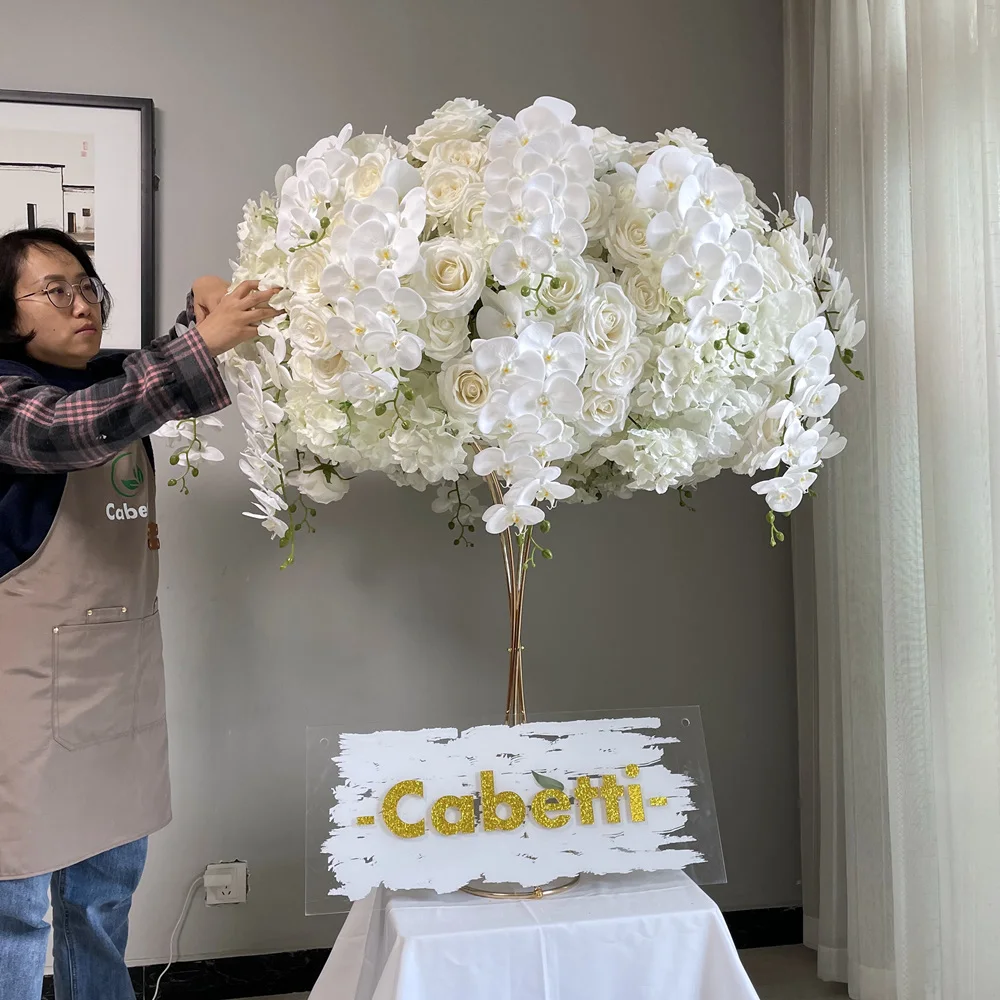 Popular Sale Classic White Rose With Greenery Floral Ball Artificial Flower Ball Center Piece