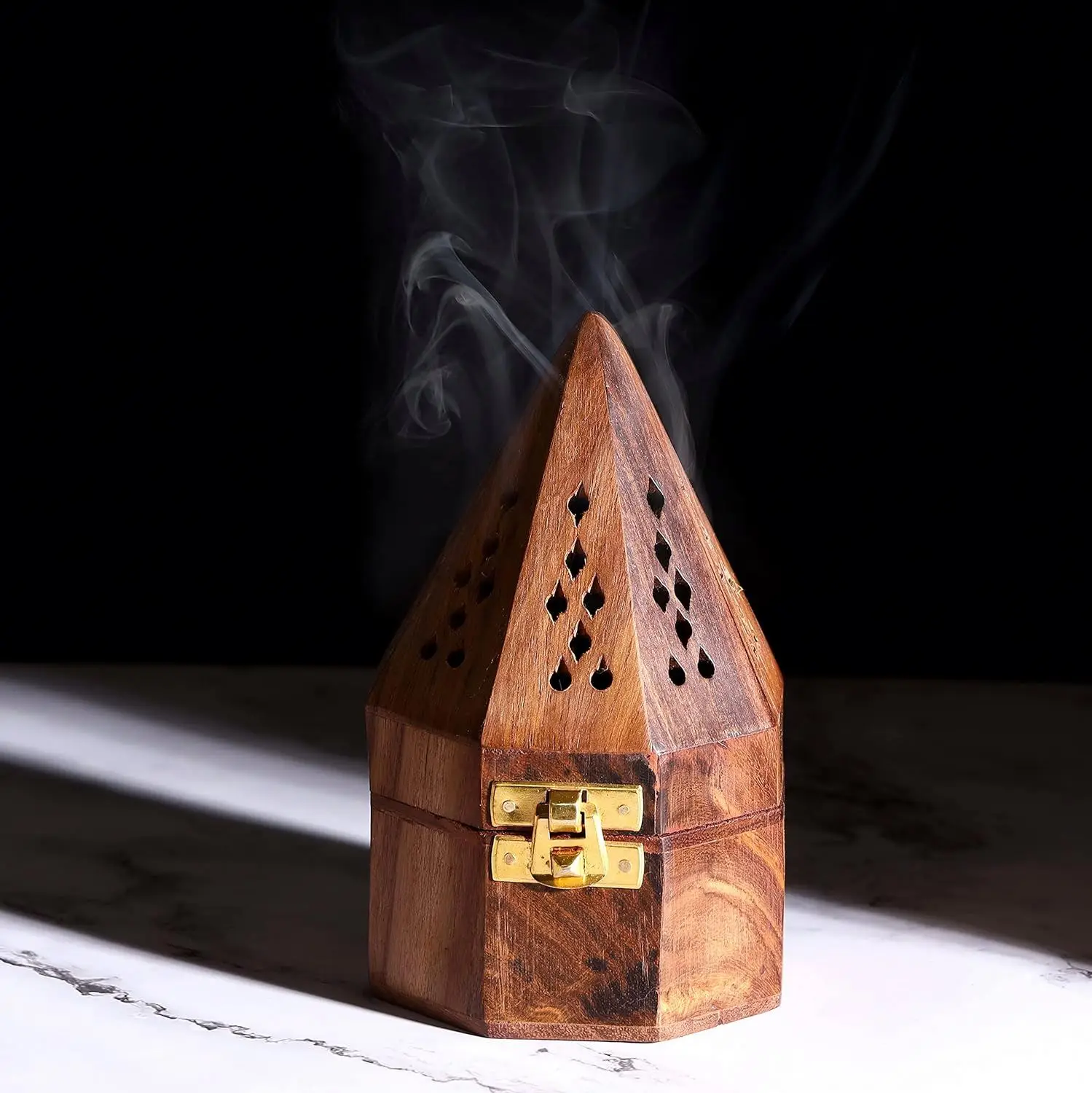 Wholesale Handmade Antique Wooden Mini Incense Cone Holder Tower With Unique Design For Office Hotel Fragrance