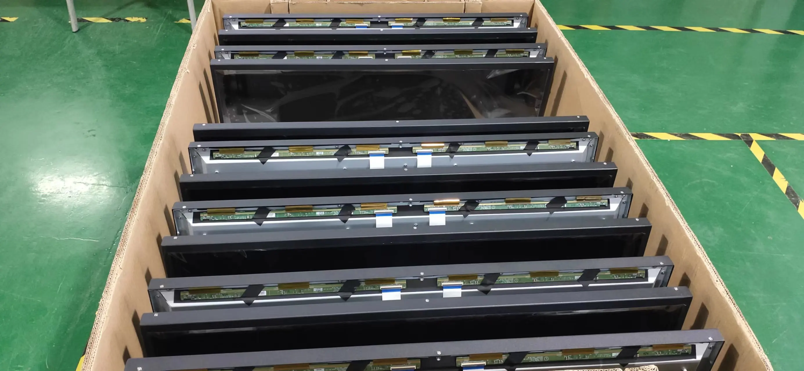 55inch Ultra Thin High brightness TFT  LCD Screen Monitor Module For Store Window displays and Digital signage