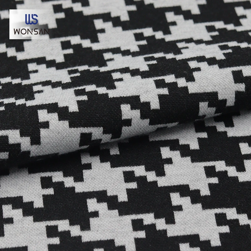 China High Quality Polyester Yarn Dyed Spandex Loungewear Garment Cloth Houndstooth Jacquard Knitted Fabric