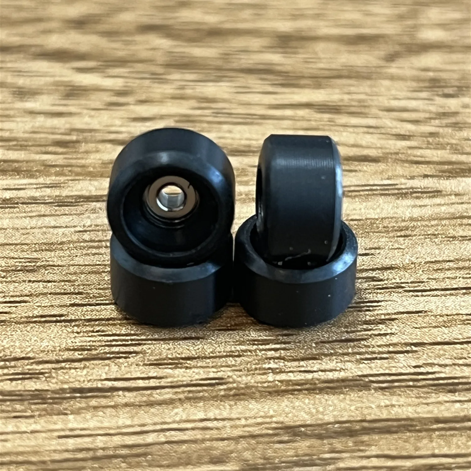 Bowl shape CNC fingerboard wheels for finger skateboard