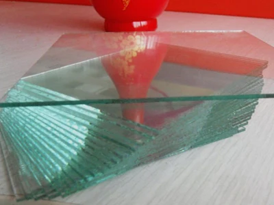 
clear glass with big size or cut to size polished edges and washed 