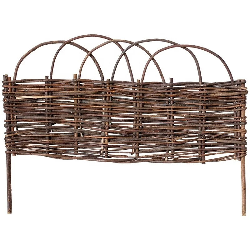 Willow fence garden lawn  decorative courtyard wooden fence outdoor vegetable garden flower beds