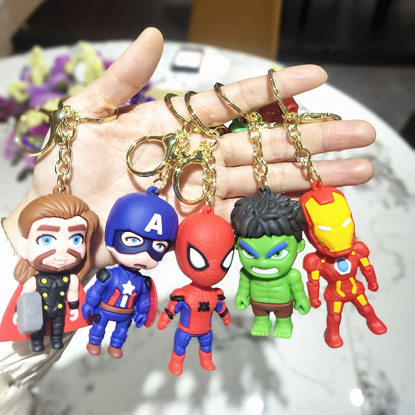 2024  New cartoon The Avengers doll keychain creative car keychain captain Hulk bag pendant