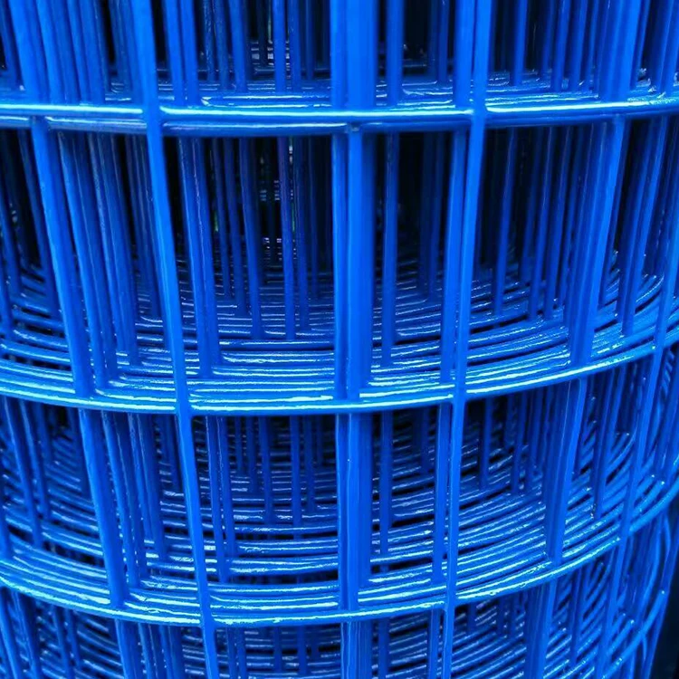 Different types of wire mesh 10 gauge galvanized welded wire mesh from real factory