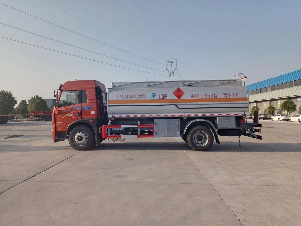Китай FAW 4*2 нефтеналивной Автоцистерна 14 кубических метров 165 л.с. легковоспламеняющиеся жидкостные транспортные средства