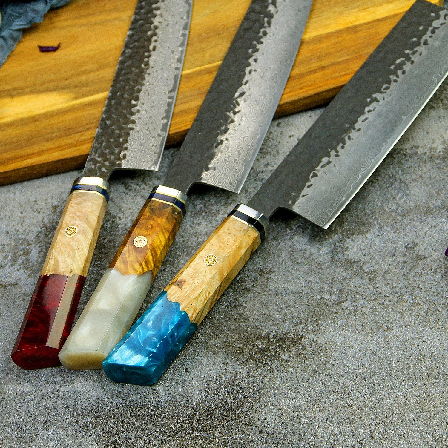 Products Korouchi finished VG10 67 layers Damascus Knife blue resin handle