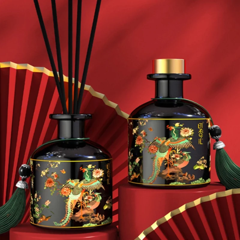 Custom luxury matte black glass bottle natural essential oil aroma reed diffuser with rattan sticks