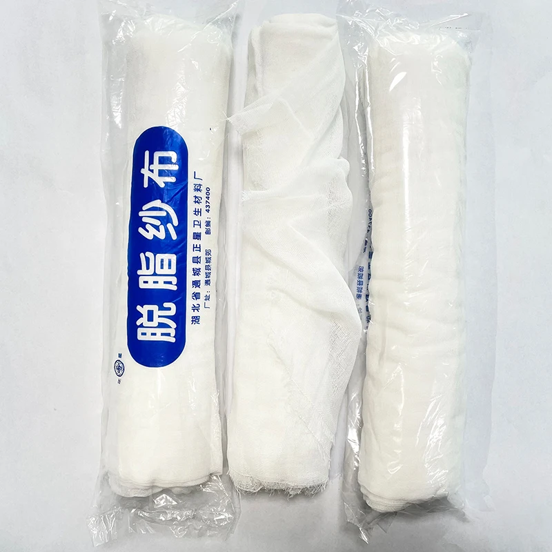 Light skimmed gauze for silicone molds making