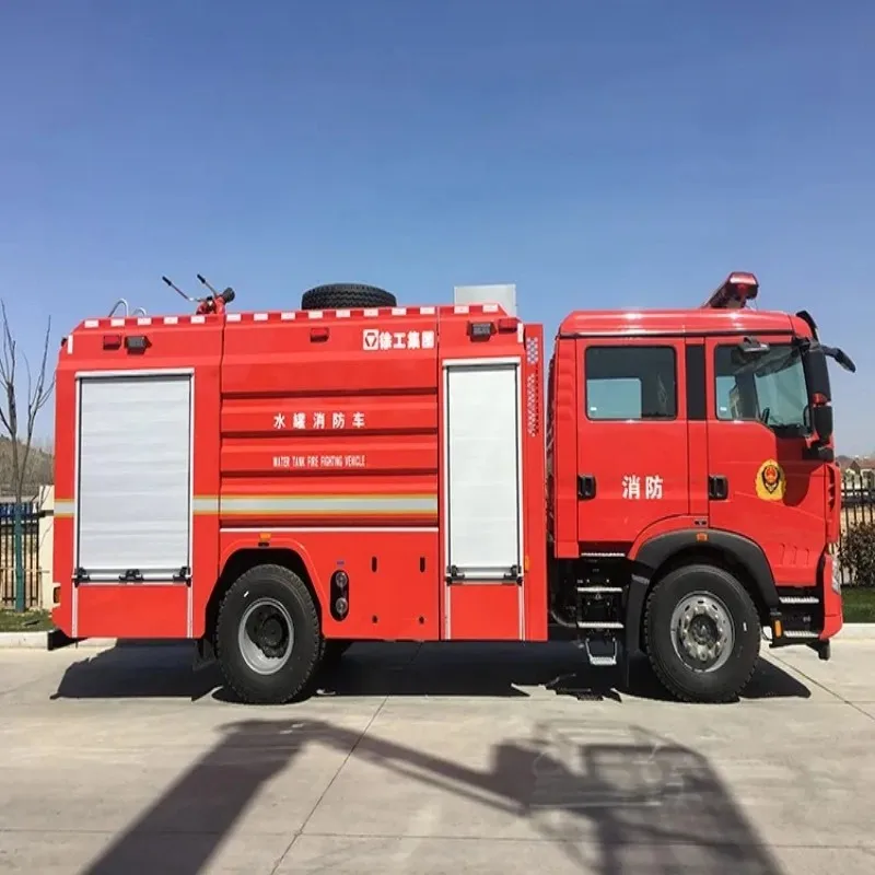 Official rescue fire truck SG80f2 brand new water tank fire truck