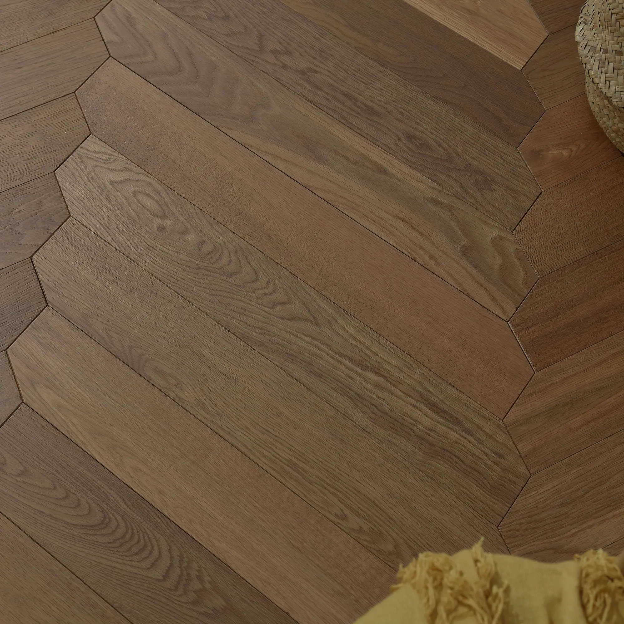 MUMU China Factory Grain Traditional Herringbone Tiles look Engineer Interior Nature Wood Floor