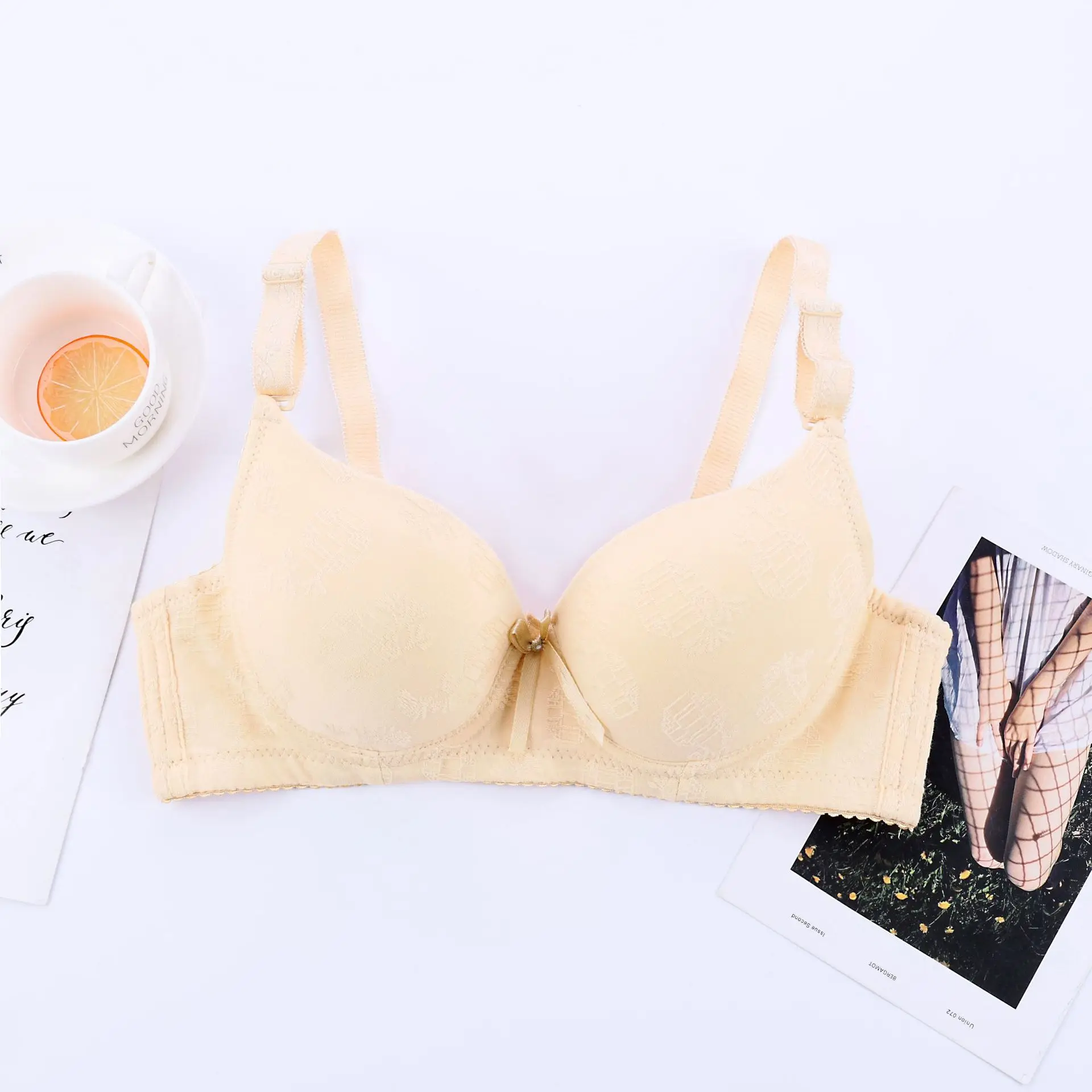 Wholesale High Quality Women Plus-size Underwear Elegantly Designed Underwear Soft Close Skin Bra