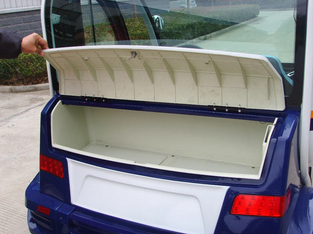 
China Factory New 3kw 4seats Max Speed 30km/h Electric Mini Car 