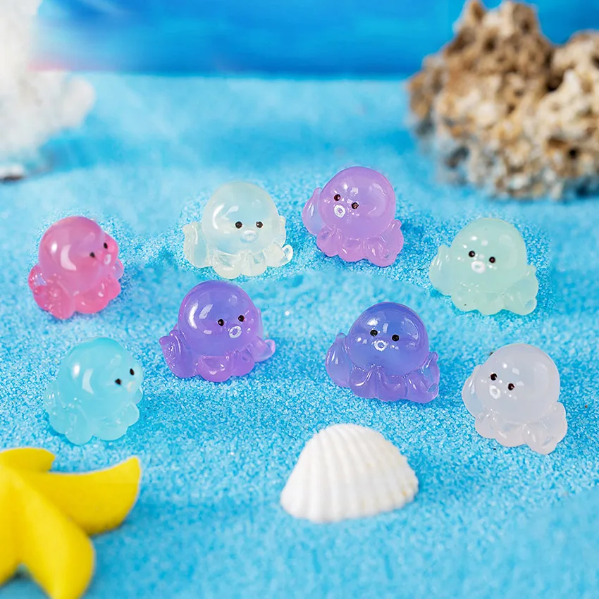 Glowing Resin Crystal Accessories Luminous Pond Marine Life Beach Landscape Miniature Octopus Fish Tank Aquarium Decoration