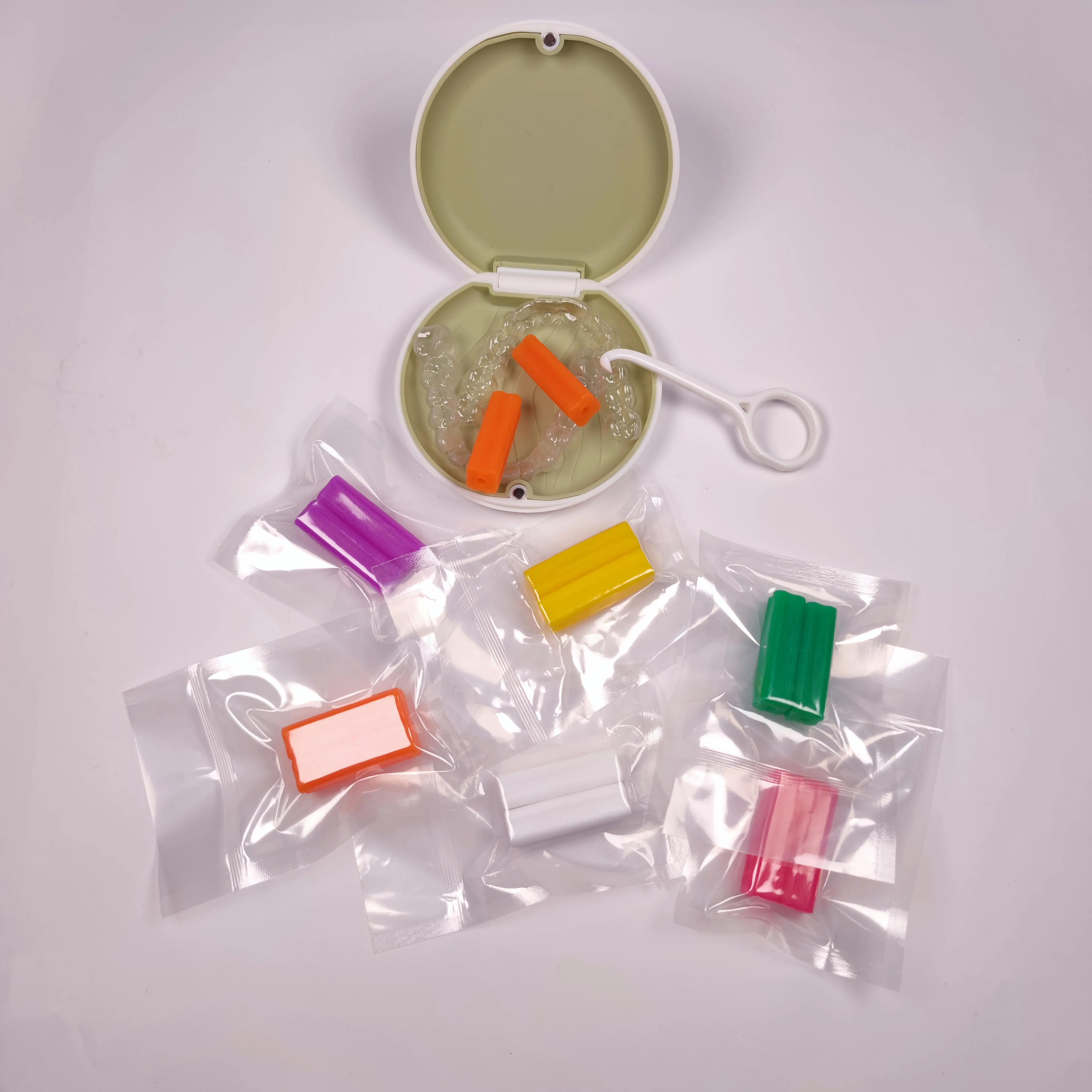 Fruit Flavor Sour Soft Hollow Glue Silicone Stick Flower shape Orthodontic Invisible Braces Dental Aligner Chewies